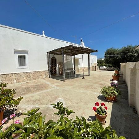 Trulli Lupoli In Valle D Itria Cisternino Zewnętrze zdjęcie