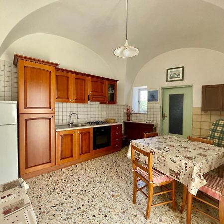 Trulli Lupoli In Valle D Itria Cisternino Zewnętrze zdjęcie