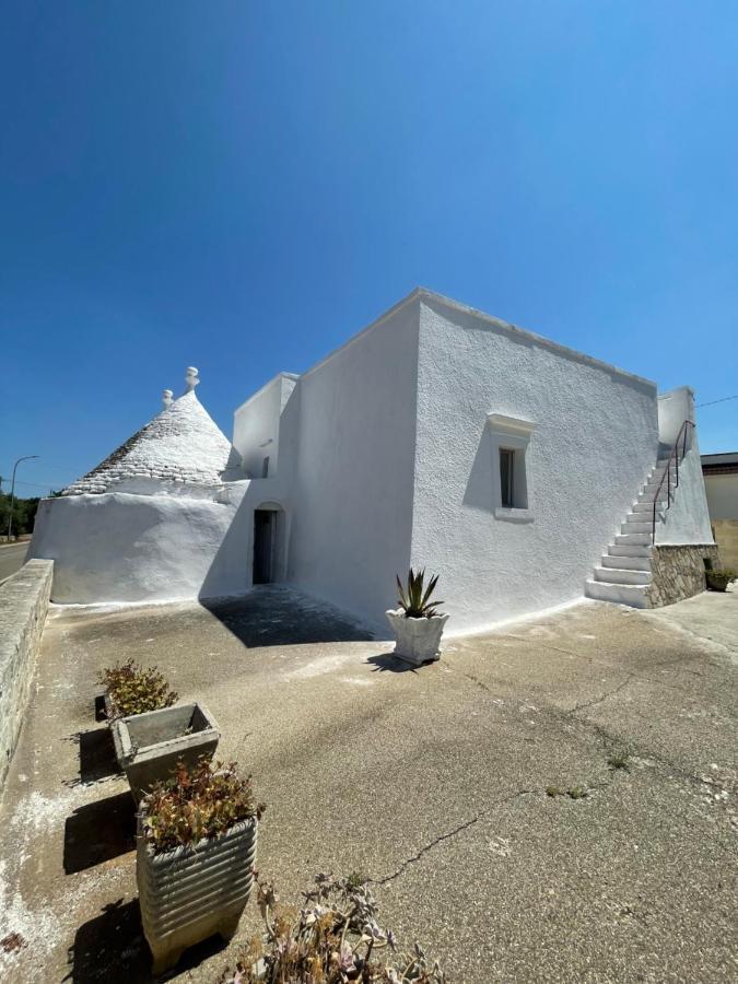 Trulli Lupoli In Valle D Itria Cisternino Zewnętrze zdjęcie