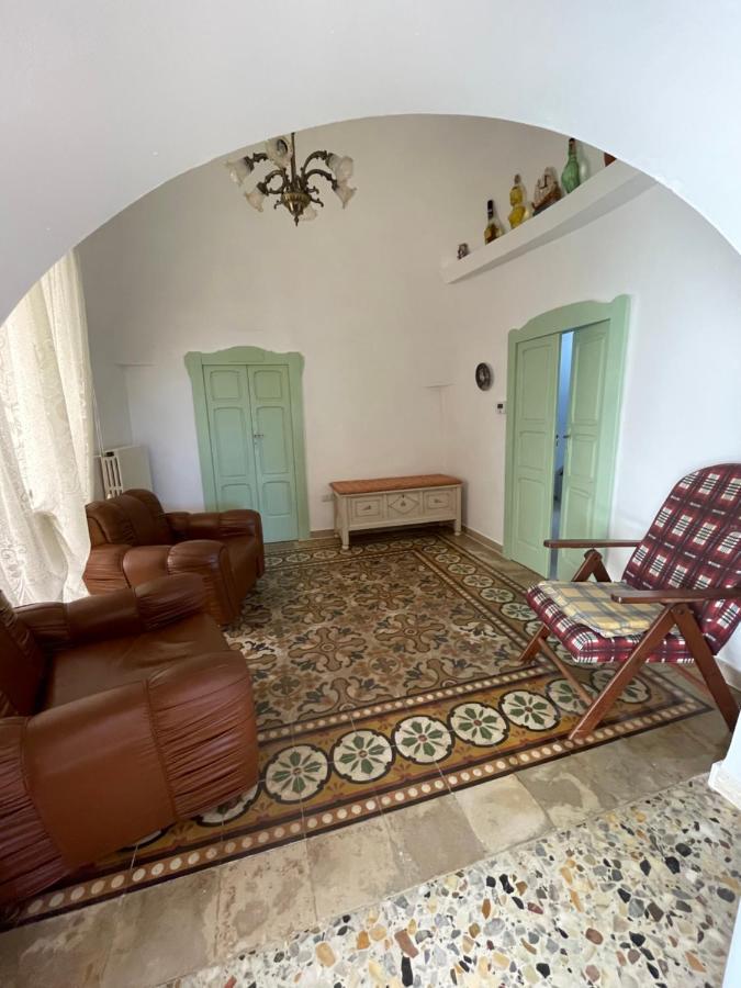 Trulli Lupoli In Valle D Itria Cisternino Zewnętrze zdjęcie